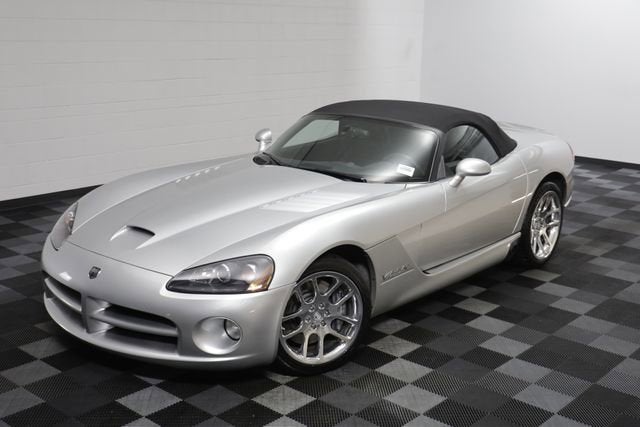 2003 Dodge Viper SRT-10