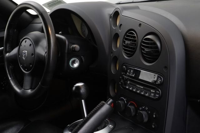 2003 Dodge Viper SRT-10