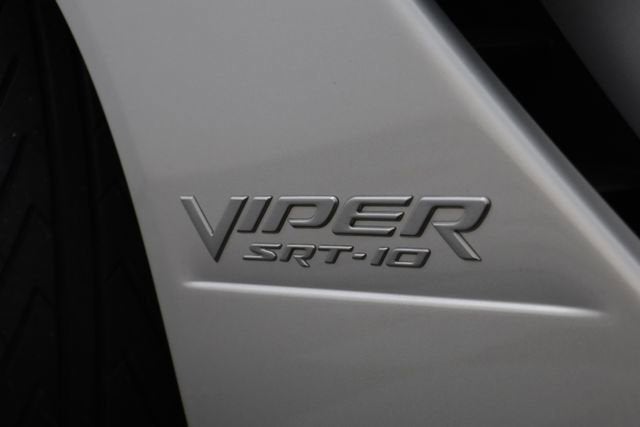 2003 Dodge Viper SRT-10