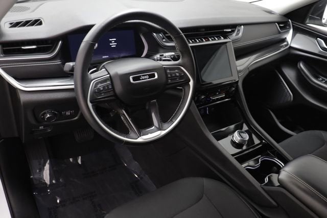 2021 Jeep Grand Cherokee L Laredo 4x4