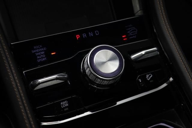 2024 Jeep Grand Cherokee L Summit Reserve 4x4