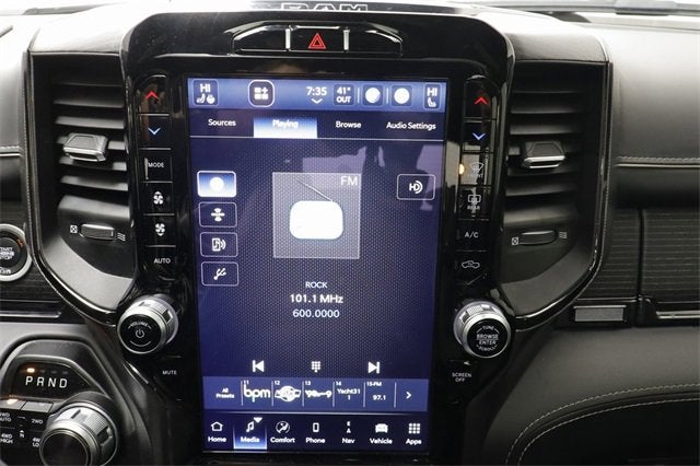 2022 RAM 1500 Limited Crew Cab 4x4 5'7" Box