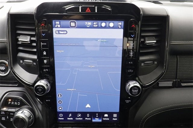 2022 RAM 1500 Limited Crew Cab 4x4 5'7" Box