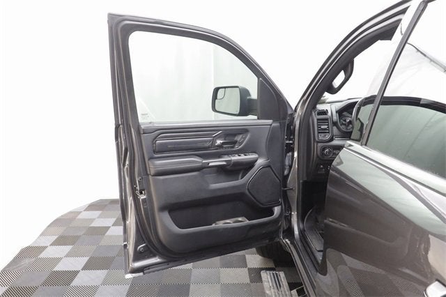 2022 RAM 1500 Limited Crew Cab 4x4 5'7" Box