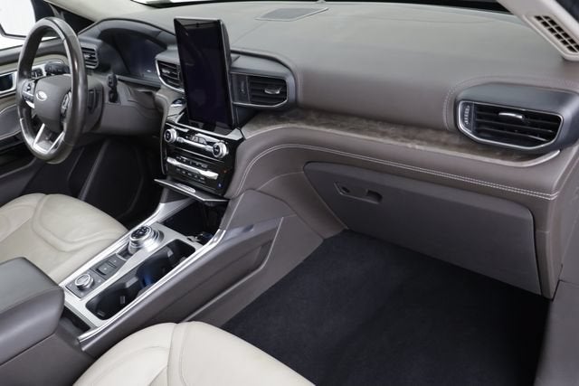 2021 Ford Explorer Platinum