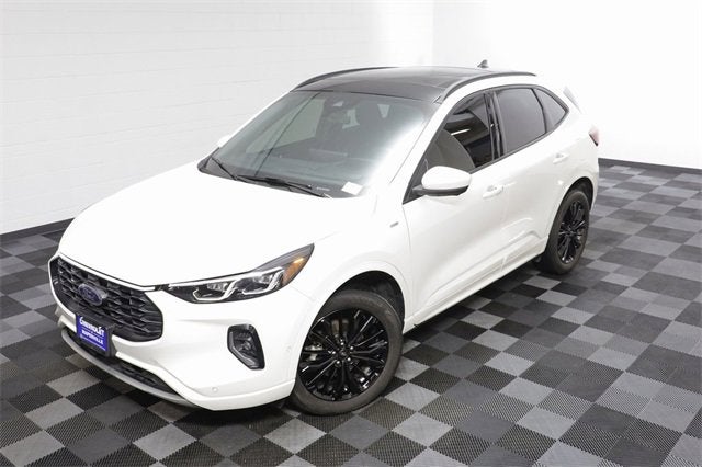 2023 Ford Escape ST-Line Elite