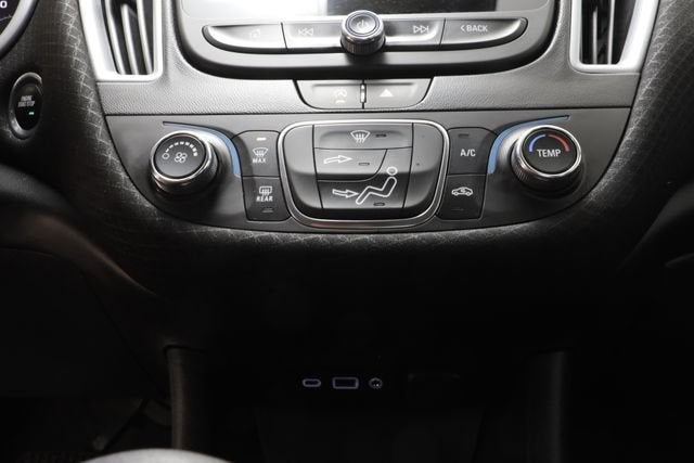 2023 Chevrolet Malibu LS