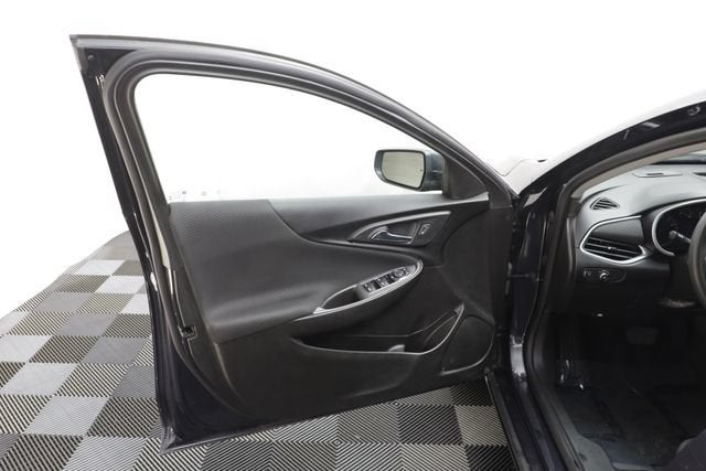 2023 Chevrolet Malibu LS