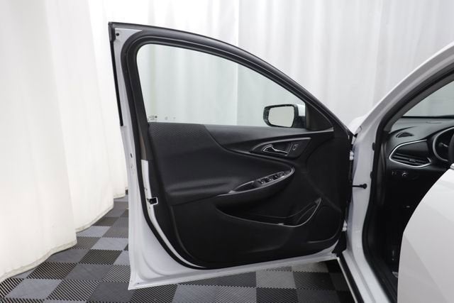 2024 Chevrolet Malibu Base