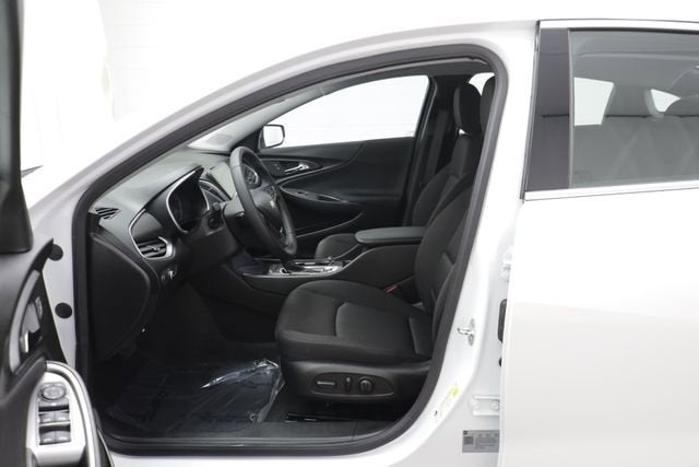 2024 Chevrolet Malibu Base