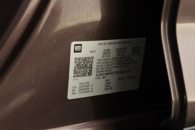 2024 GMC Acadia Elevation