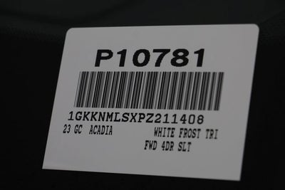 2023 GMC Acadia SLT