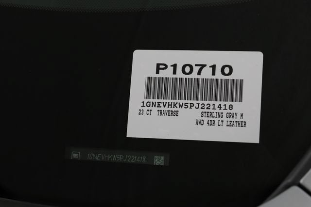 2023 Chevrolet Traverse LT Leather