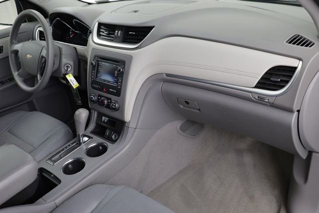 2017 Chevrolet Traverse LS