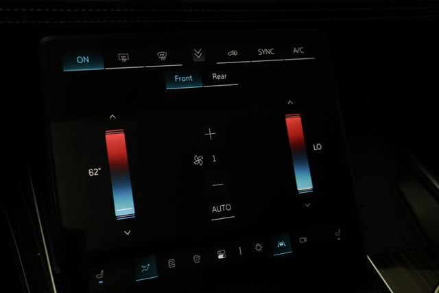 2026 Cadillac Escalade Luxury - Photo 13