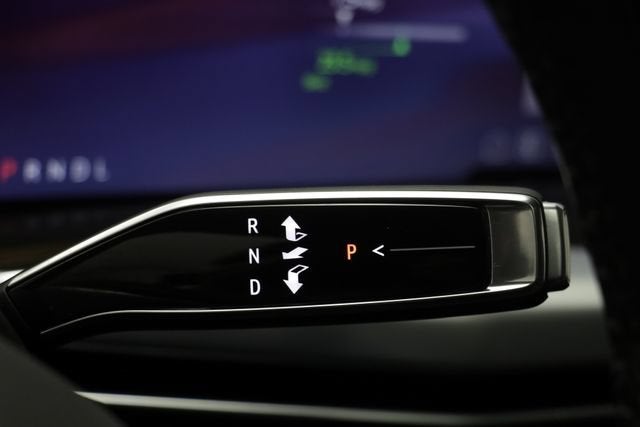 2026 Cadillac Escalade Luxury - Photo 15