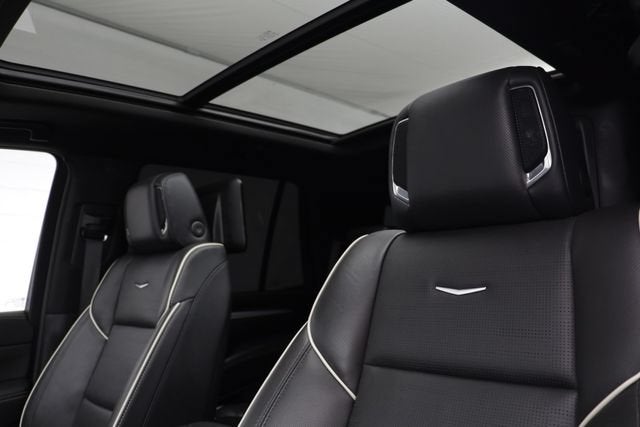 2026 Cadillac Escalade Luxury - Photo 16