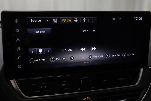2023 Nissan Altima SR FWD
