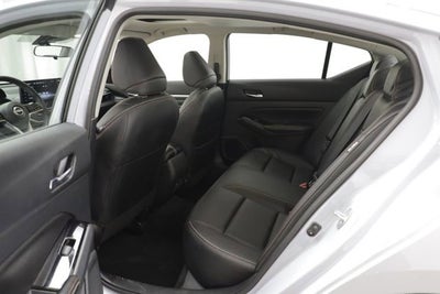 2023 Nissan Altima SR FWD