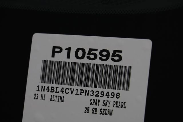 2023 Nissan Altima SR FWD