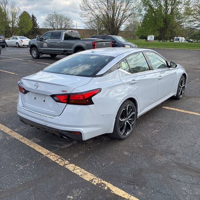 2023 Nissan Altima SR FWD