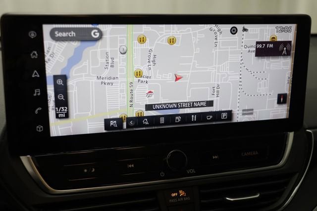 2023 Nissan Altima SR FWD