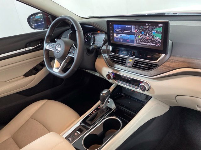 2023 Nissan Altima SL FWD