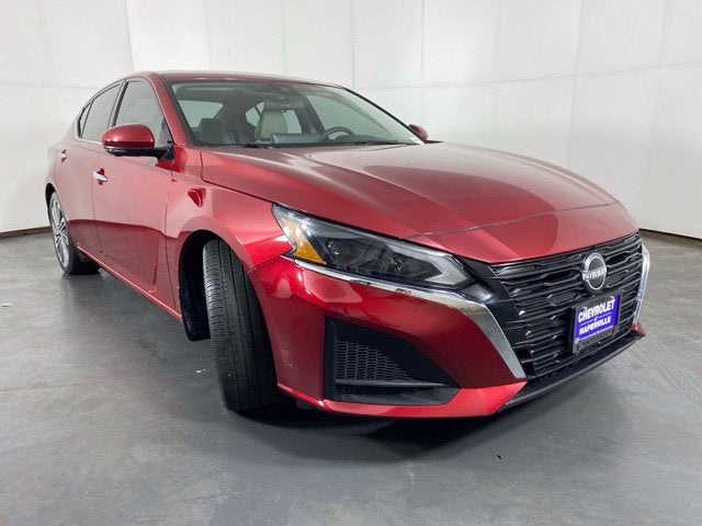 2023 Nissan Altima SL FWD