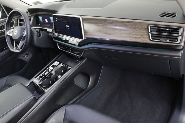 2025 Volkswagen Atlas 2.0T SEL