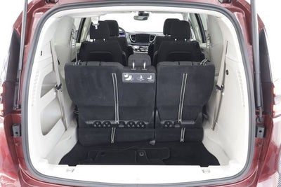 2021 Chrysler Pacifica Touring