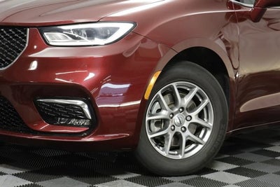 2021 Chrysler Pacifica Touring