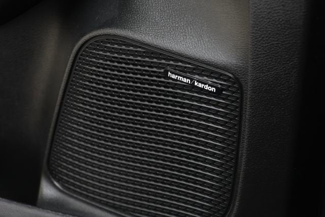2023 Chrysler Pacifica Limited AWD