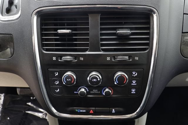 2020 Dodge Grand Caravan SE