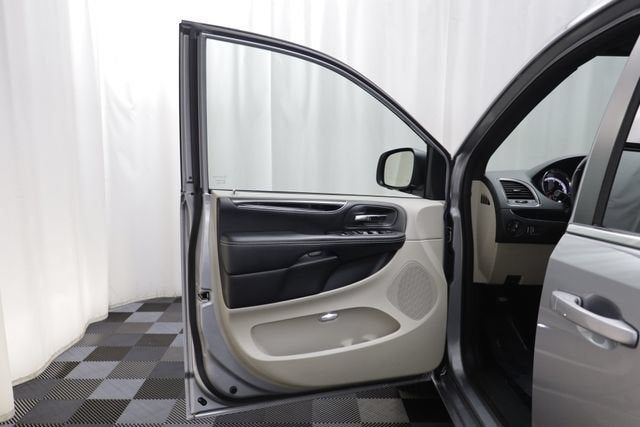 2020 Dodge Grand Caravan SXT