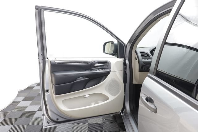 2020 Dodge Grand Caravan SXT