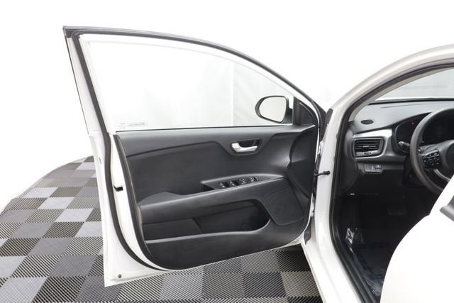 2023 Kia Rio LX