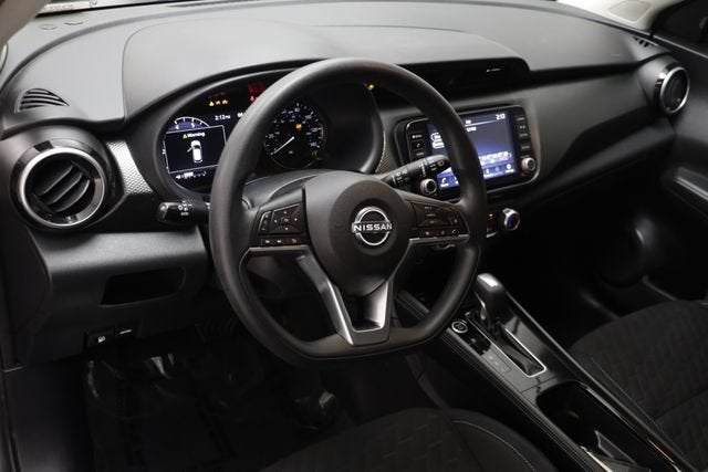 2023 Nissan Kicks SV Xtronic CVT
