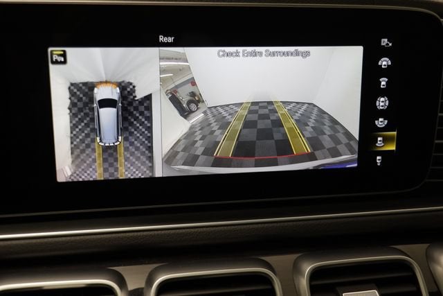 2022 Mercedes-Benz GLS 450 4MATIC®