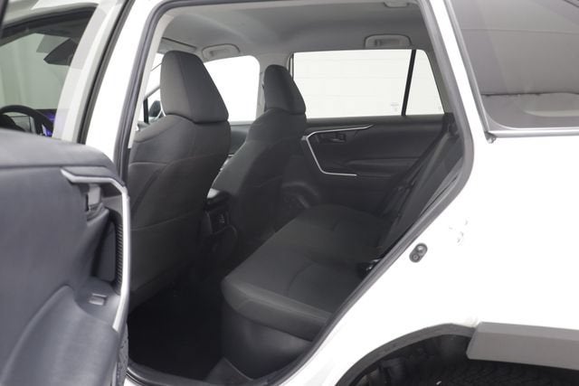 2023 Toyota RAV4 Hybrid LE