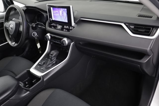 2023 Toyota RAV4 Hybrid LE