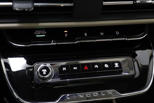 2025 Lincoln Corsair Base