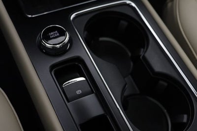 2025 Lincoln Corsair Base