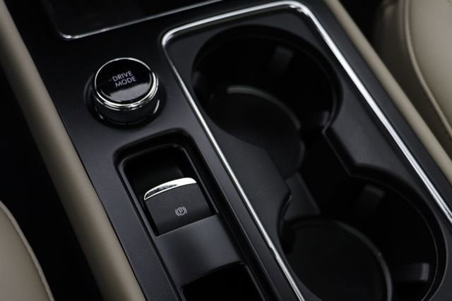 2025 Lincoln Corsair Base