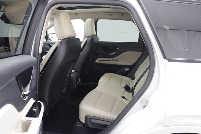 2025 Lincoln Corsair Base