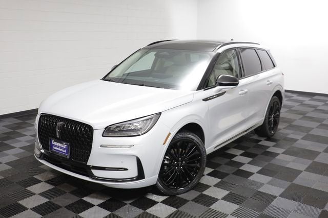 2025 Lincoln Corsair Base