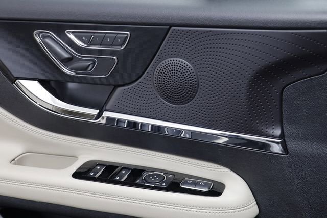 2025 Lincoln Corsair Base