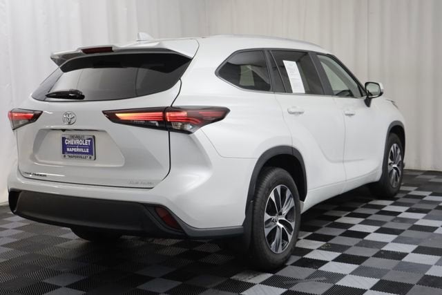 2025 Toyota Highlander XLE
