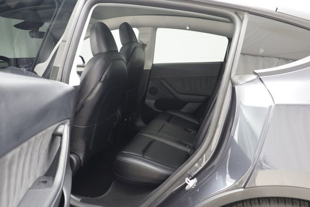 2024 Tesla Model Y Performance