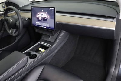 2024 Tesla Model Y Performance