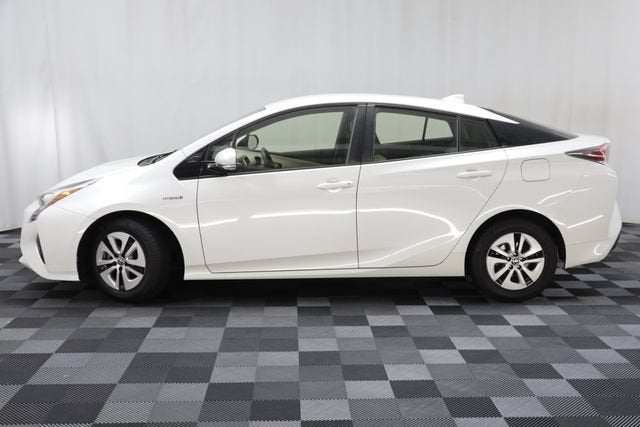 2016 Toyota Prius Two Eco